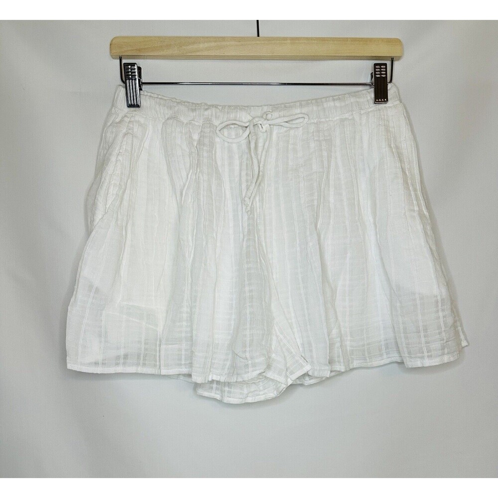 AE AMERICAN EAGLE White Bohemian Lightweight Breezy Lined Shorts MEDIUM NWT‎